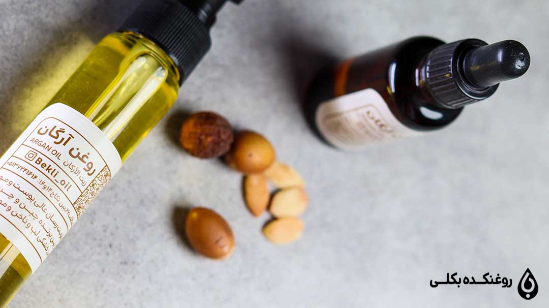 دو شیشه روغن آرگان